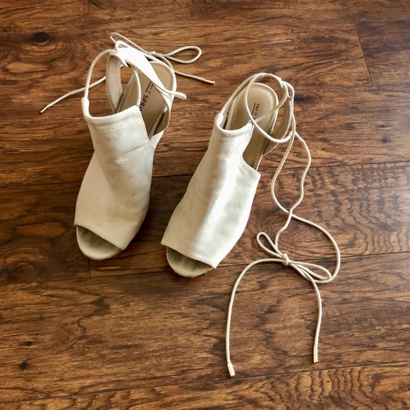 Nude Strap Up Wedges - Picture 4 of 5